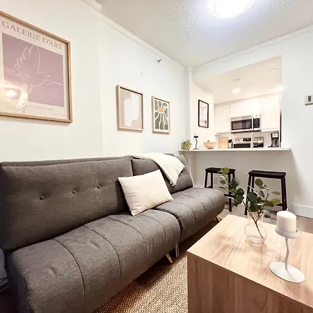 Stunning Skyline Views In A Cozy And Stylish Abode Apartment Vancouver Exterior photo